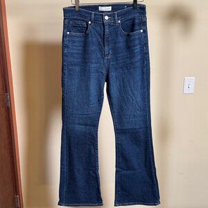 LOFT Slim Flare - Size: 28/6 Petite